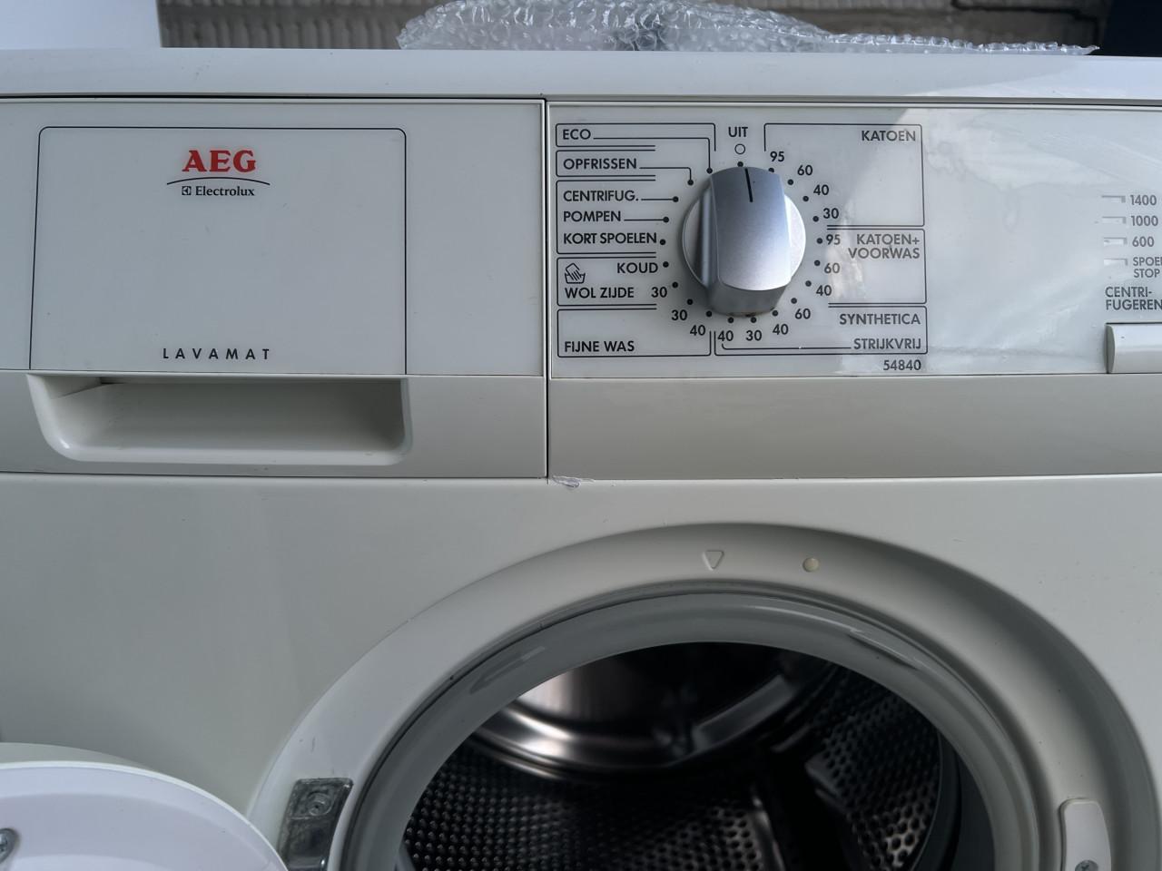 AEG Wasmachine 6 kg. 1400 rpm als nieuw weinig gebruikt