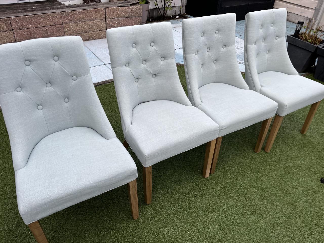 4 eettafel stoelen zacht groen