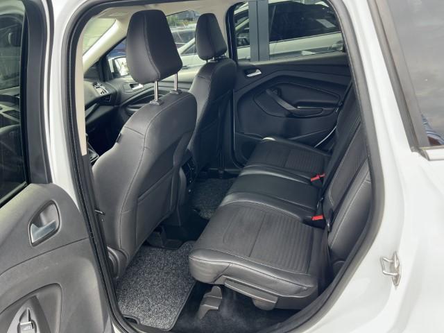 Ford Kuga 1.5 ecoboost 150pk 2wd titanium | trekhaak |