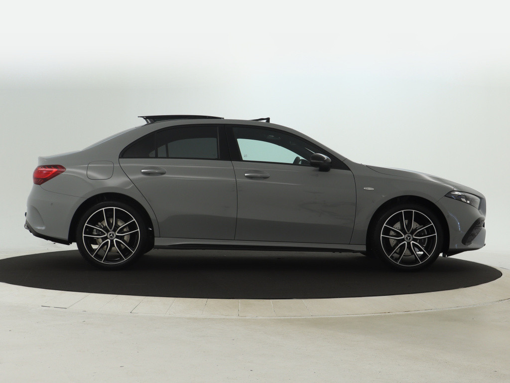 Mercedes-Benz A-Klasse 250 e business solution amg | trekhaak | amg line pl