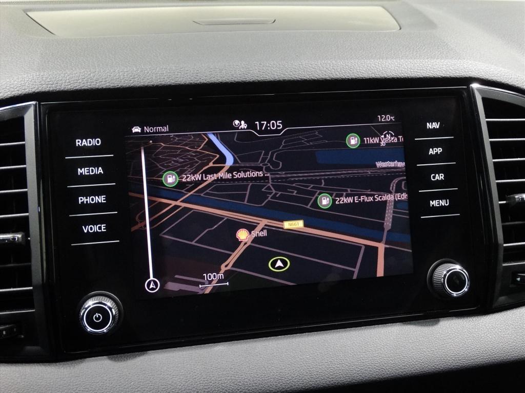 Skoda Karoq 1.5 tsi act greentech 150pk dsg-7 sportline business