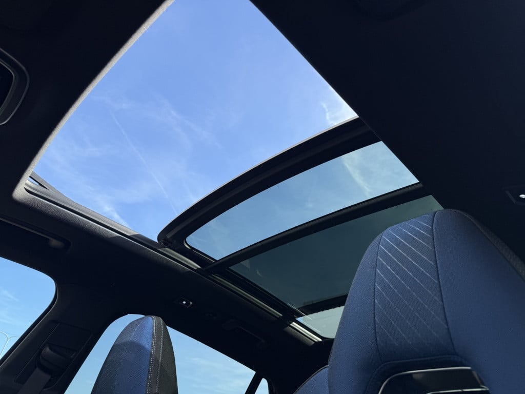 Lynk & Co 01 262pk plug-in hybride| panodak| adap.cruise| 360camera| keyles