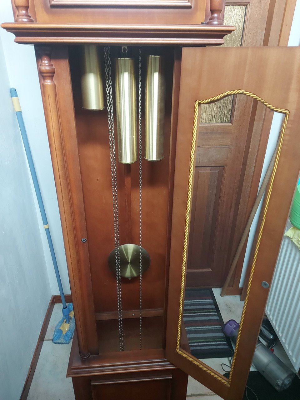 Tempus Fugit staande klok