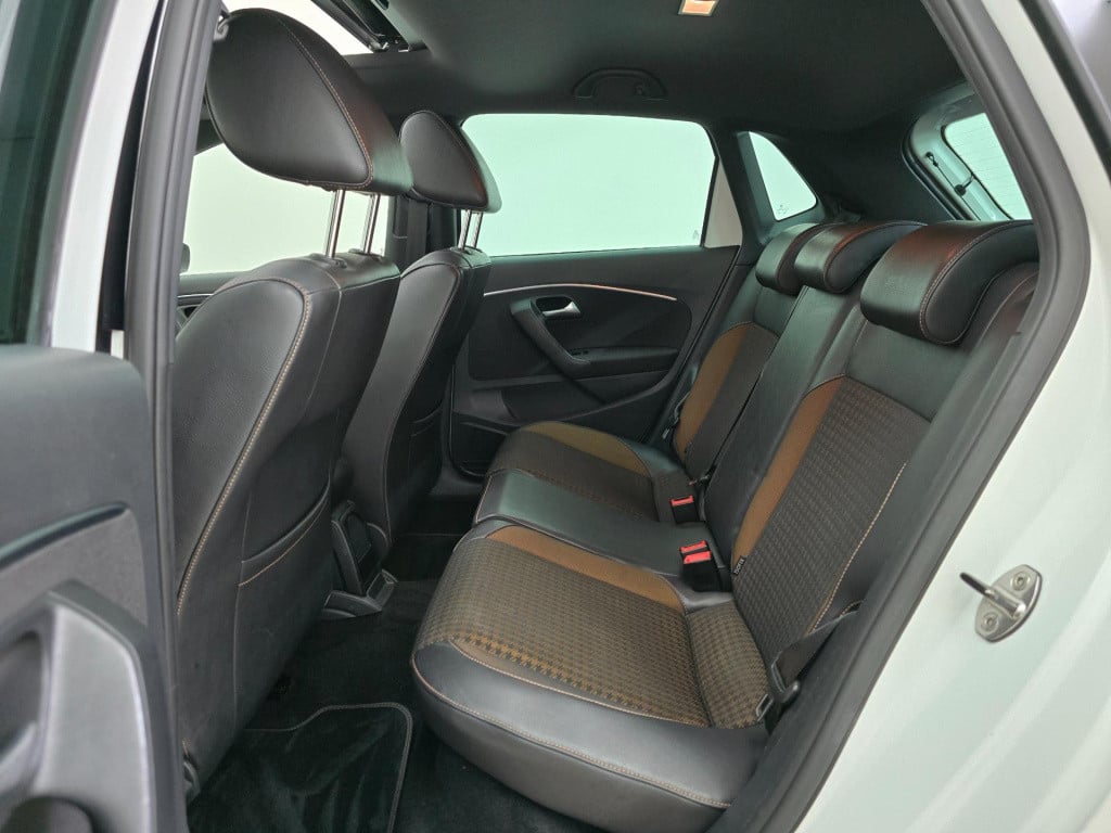 Volkswagen Polo occasion 1.2 tsi highline met panoramadak | bomvolle en uni