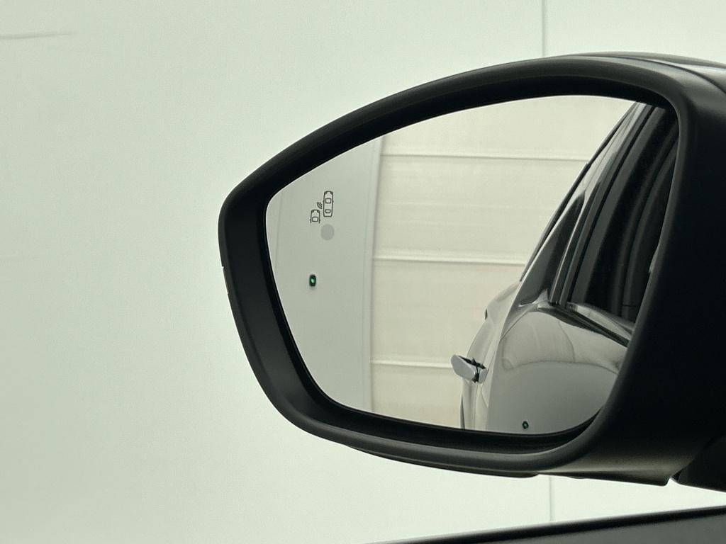 Ds Ds 3 e-tense bastille 54 kwh | private lease 60 mnd/10.000km €. 625,- pe