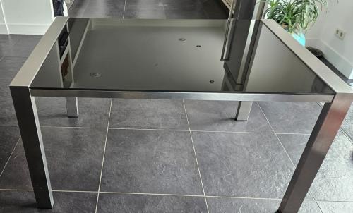 Bony Design Eettafel, RVS met zwart glas
