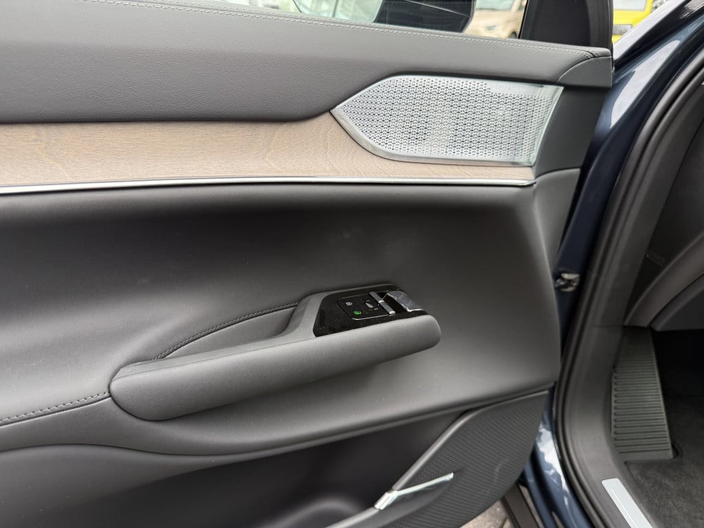 Volvo Ex90 twin performance ultra b&w nieuw €116.350,-