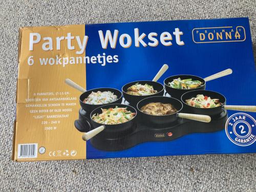 Party wokset