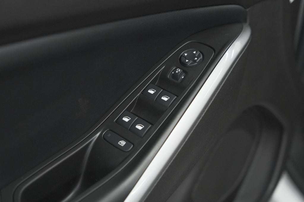 Opel Grandland 1.6 turbo plug-in hybrid gs 225 | adaptieve cruise control |