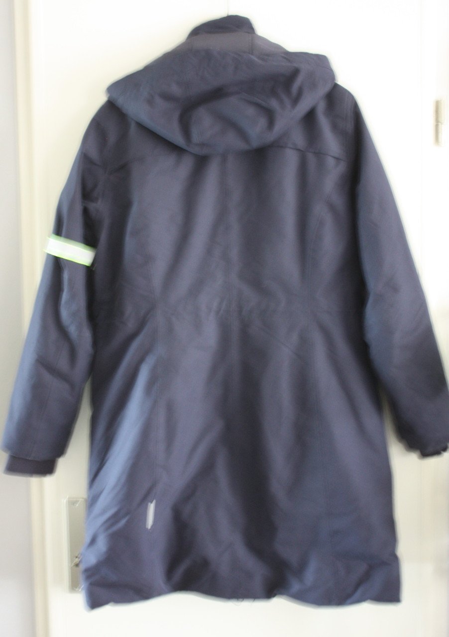 Donkerblauwe  zware winterjas maat L