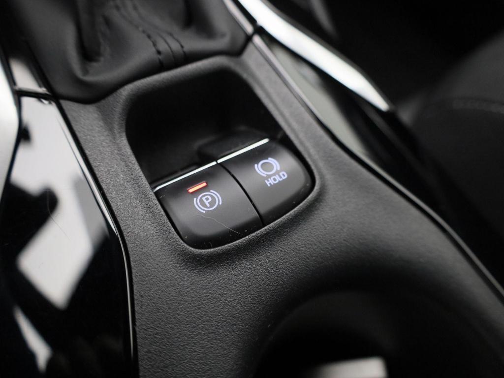 Toyota Corolla Touring Sports 1.8 hybrid business | automaat | dab  | camer
