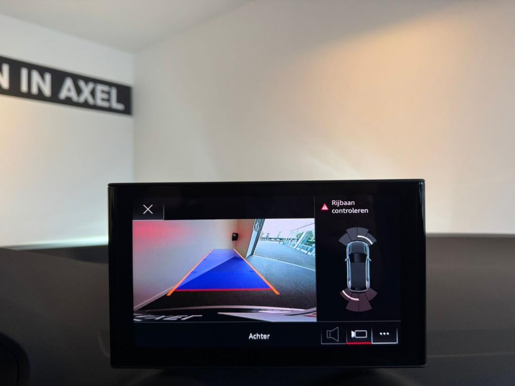 Audi Q2 35 tfsi s edition