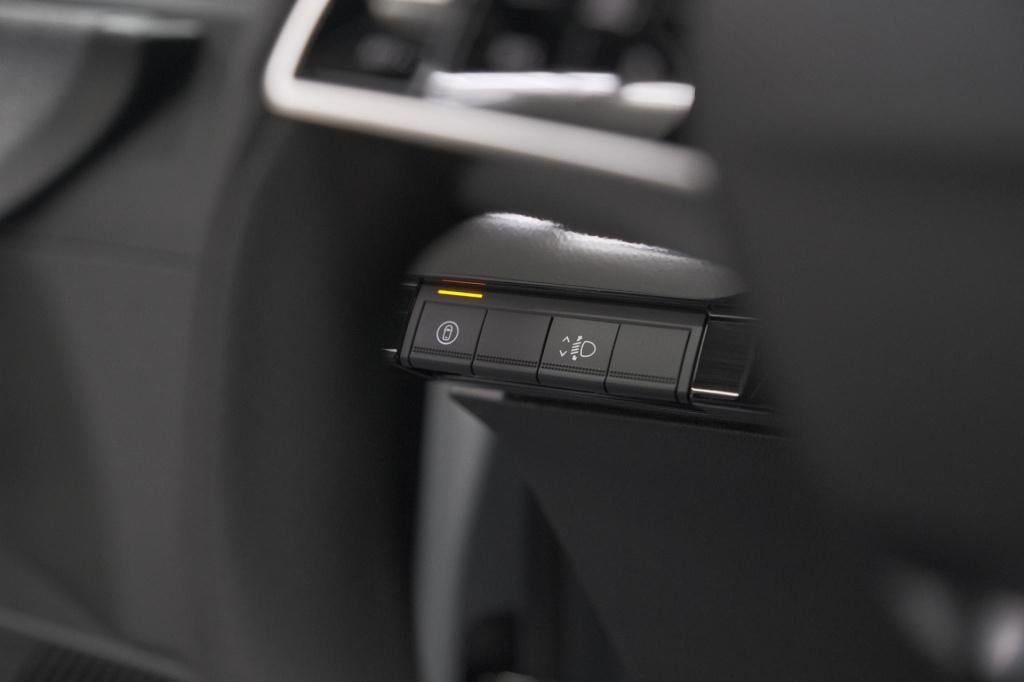 Renault Clio 1.8 hybrid 160 techno | nieuw model | 360 camera | dodehoekdet