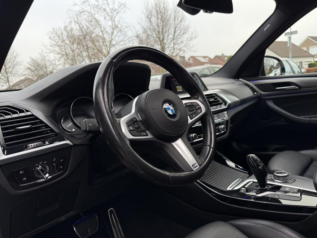 BMW X3 xdrive20i high executive // m-sport // pano // dealerondhouden /