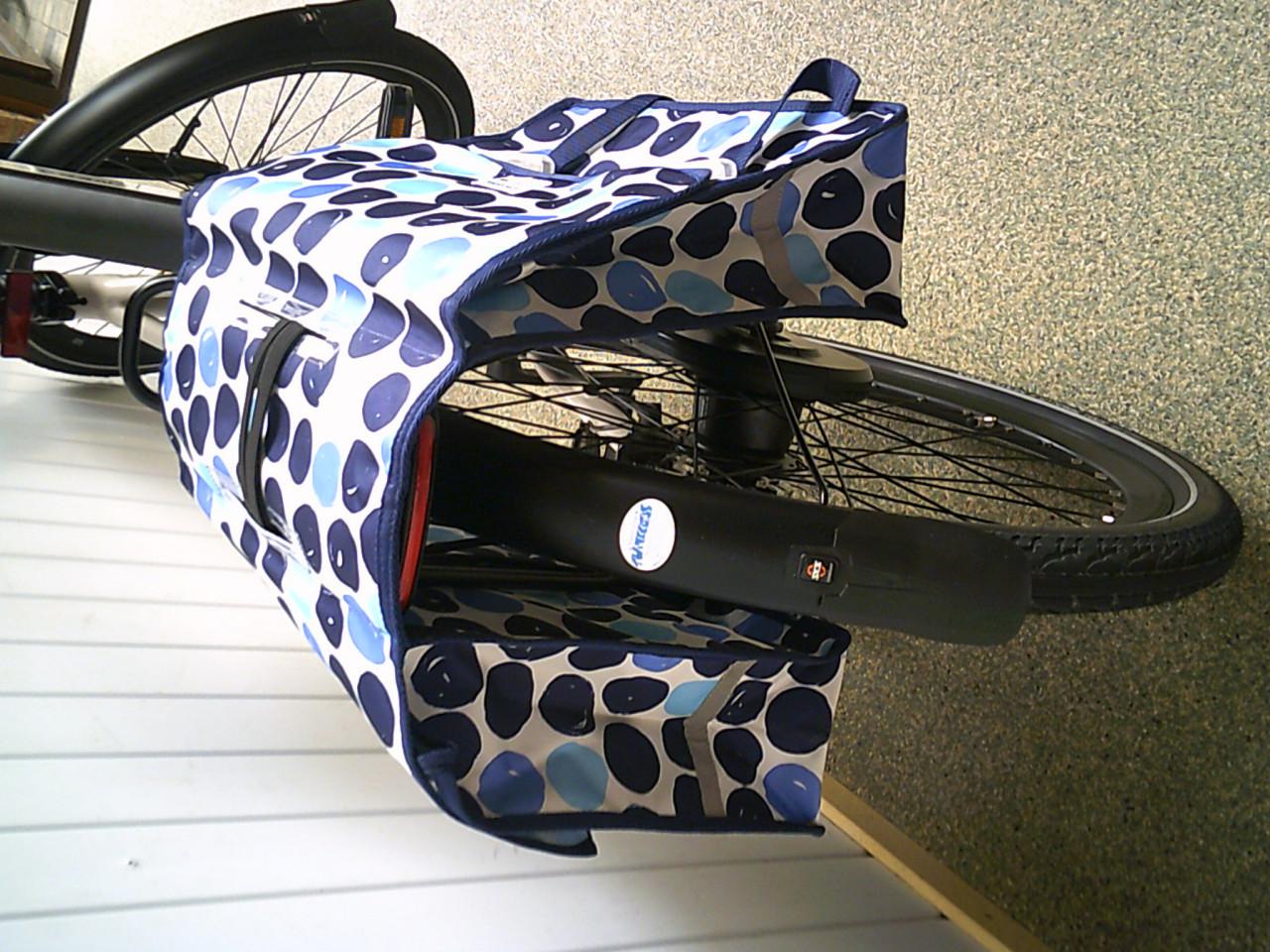 Nieuwe Tas 25,00
