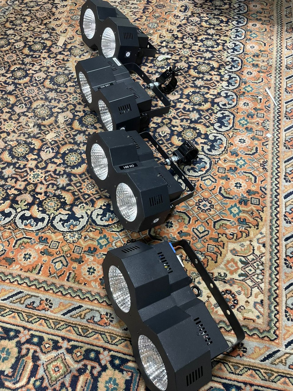 4x Beamz SB200 LED Stageblinder