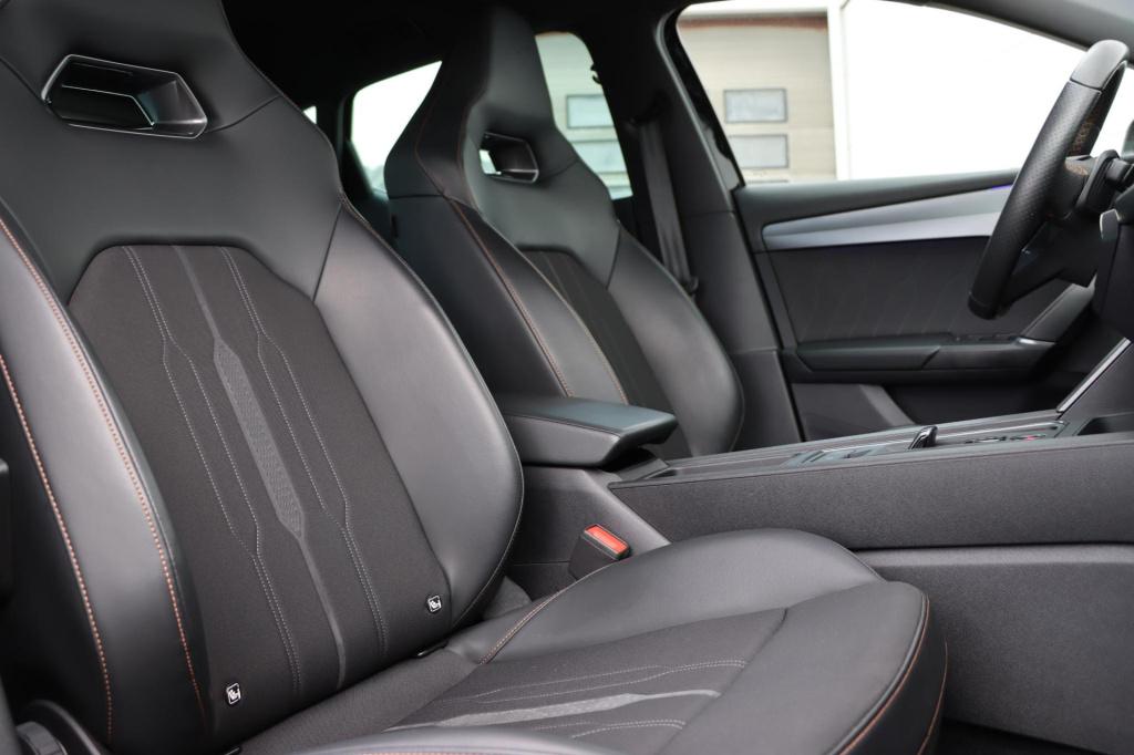 Cupra Leon 1.4 e-hybrid vz business 245pk dsg6