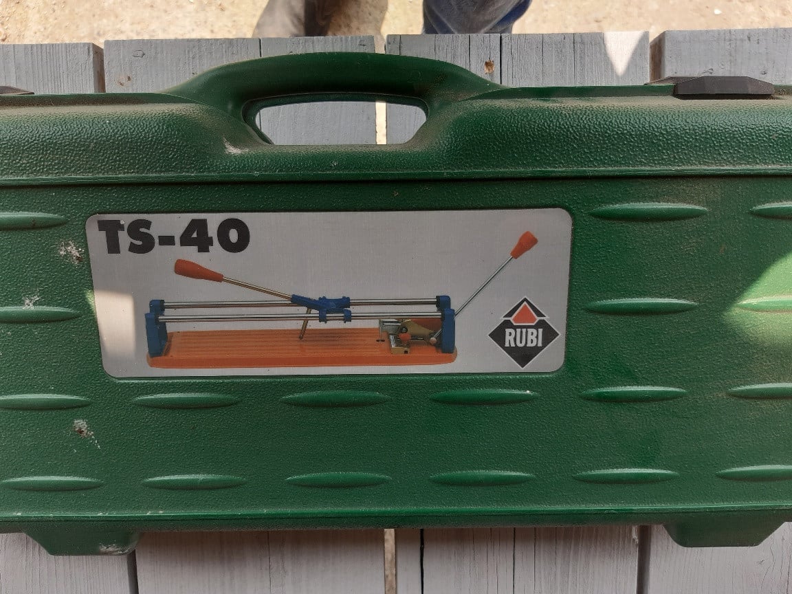 Tegelsnijmachine