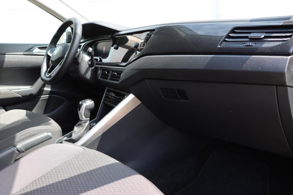 Volkswagen Polo 1.0 tsi life edition dsg7
