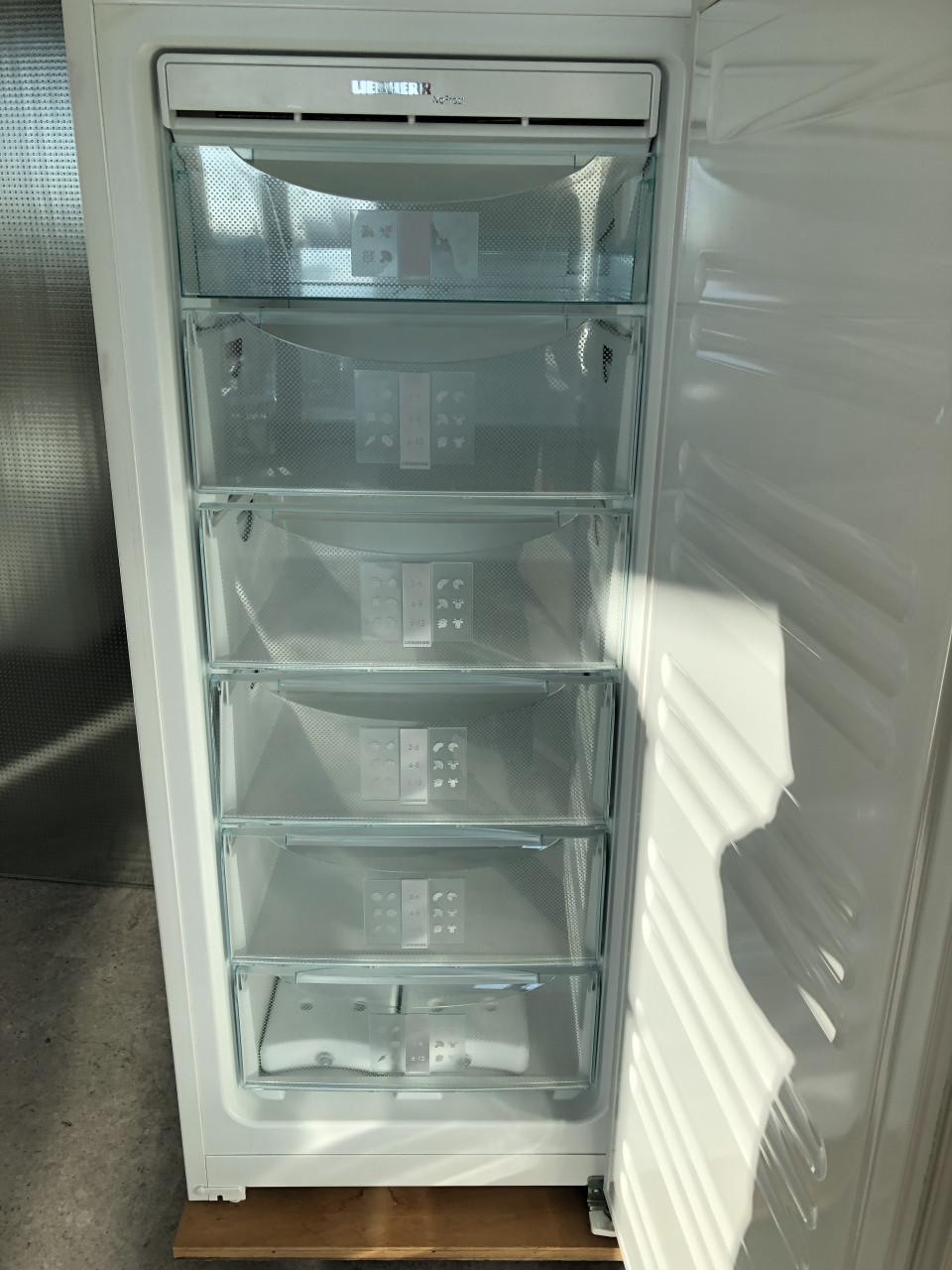 Gereserveerd Vrijstaande Liebherr vriezer