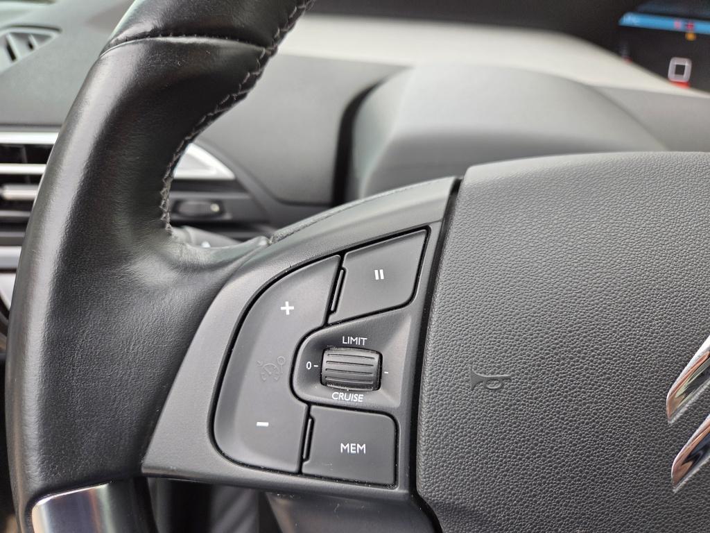 Citroen C4 Spacetourer shine 130 pk | massage stoelen voor | elektrische ac