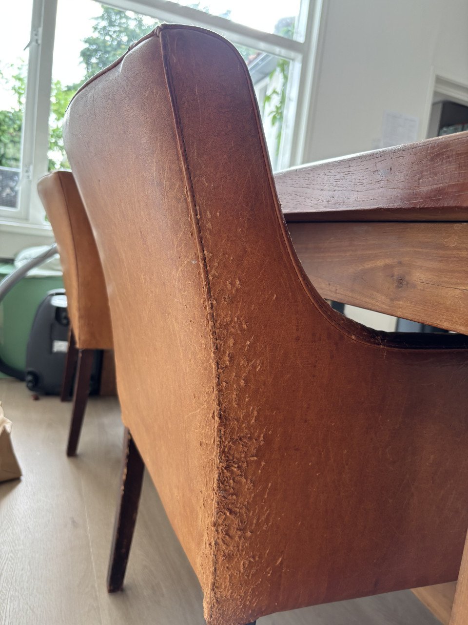 Gratis afhalen 5 eetkamerstoelen
