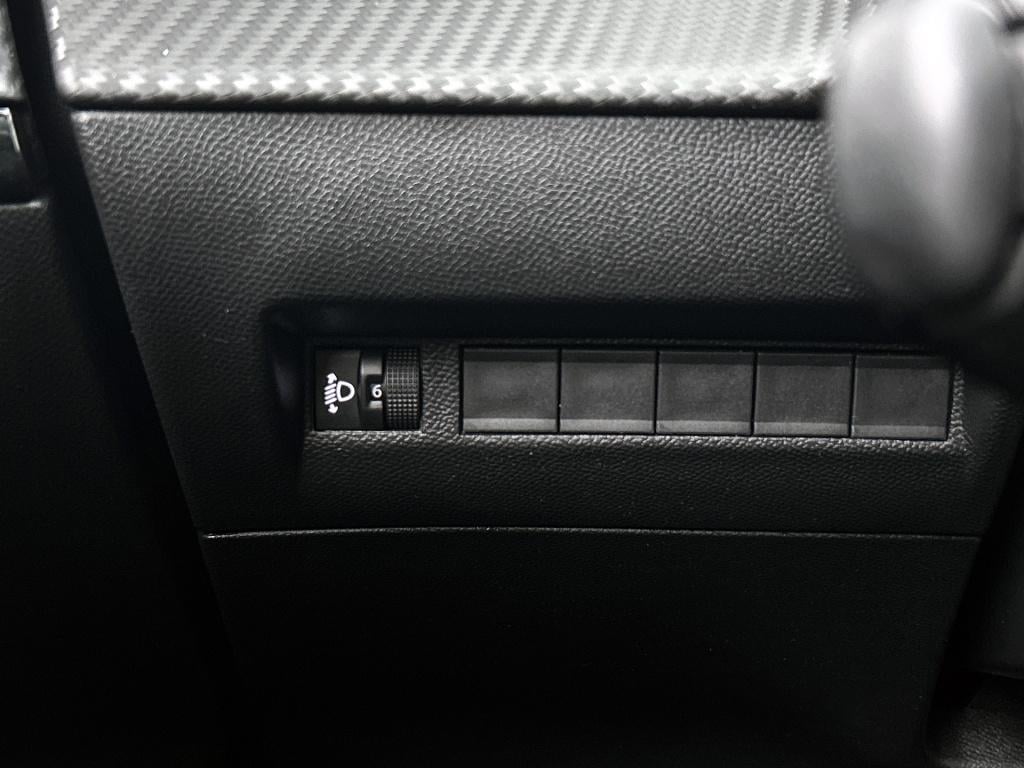 Peugeot 2008 100pk allure | rijklaar | apple carplay | parkeersensoren voor