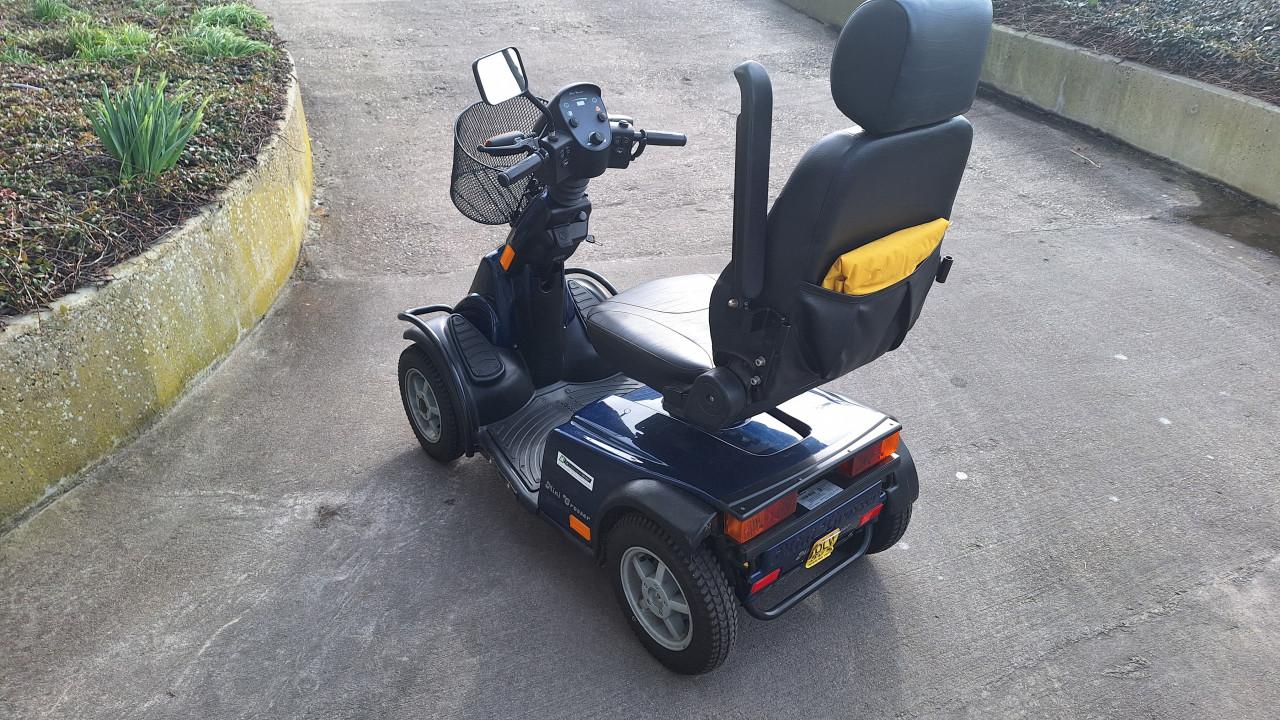 Gratis (?) scootmobiel Mini Crosser MC 130T (4 wiel)