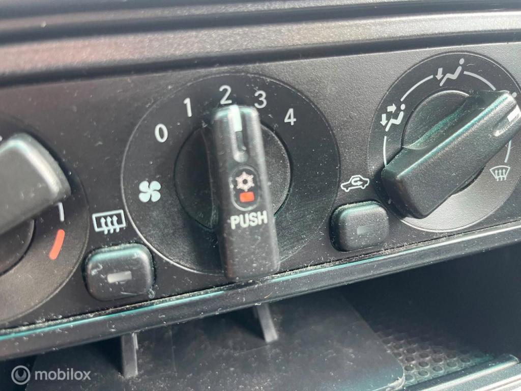 Mitsubishi Space Star 1.6 comfort | automaat | airco