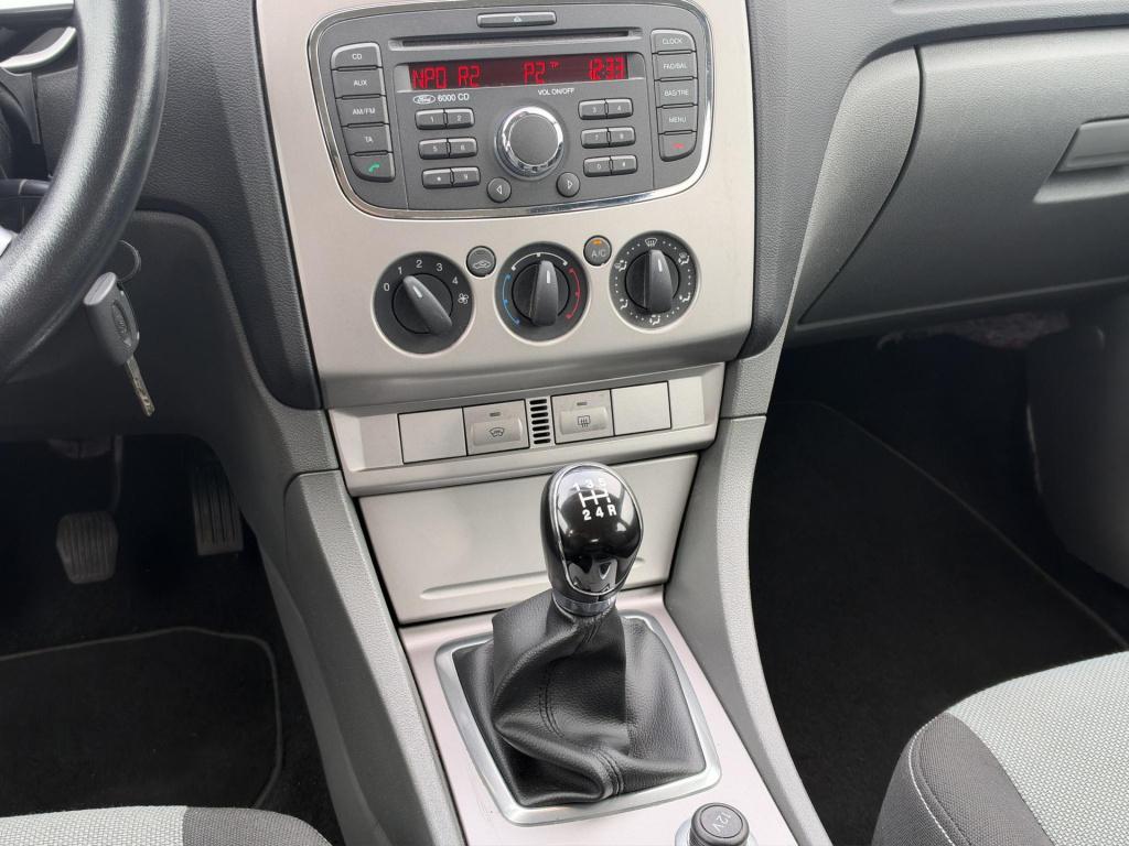 Ford Focus wagon 1.6 comfort airco