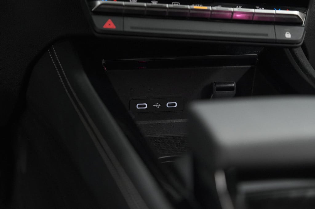 Renault Austral e-tech hybrid 200 techno | panoramadak | 360 camera | dodeh