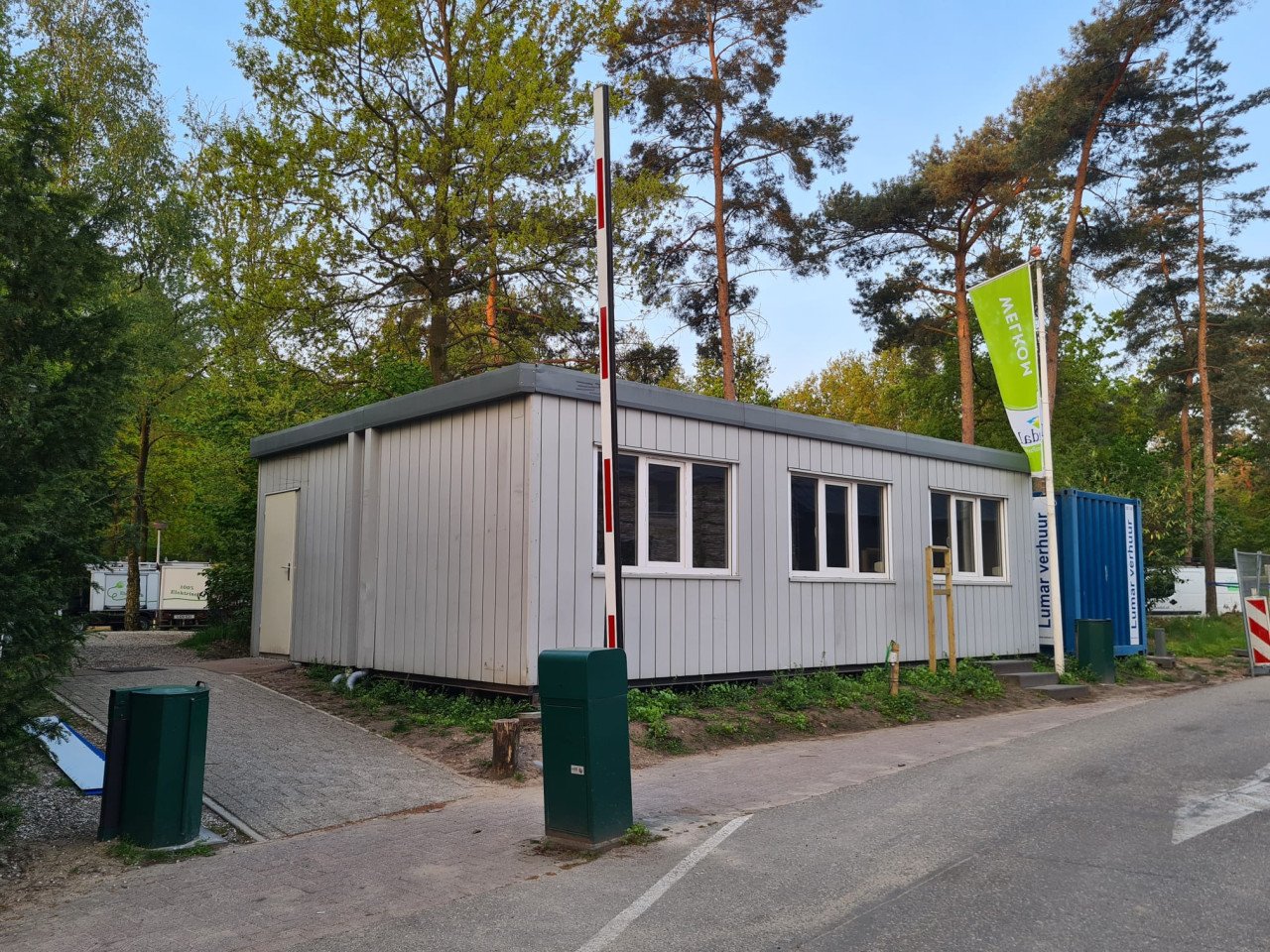 Kantoorunit / woonunit / tijdelijke winkel / bouwkeet 6x9m