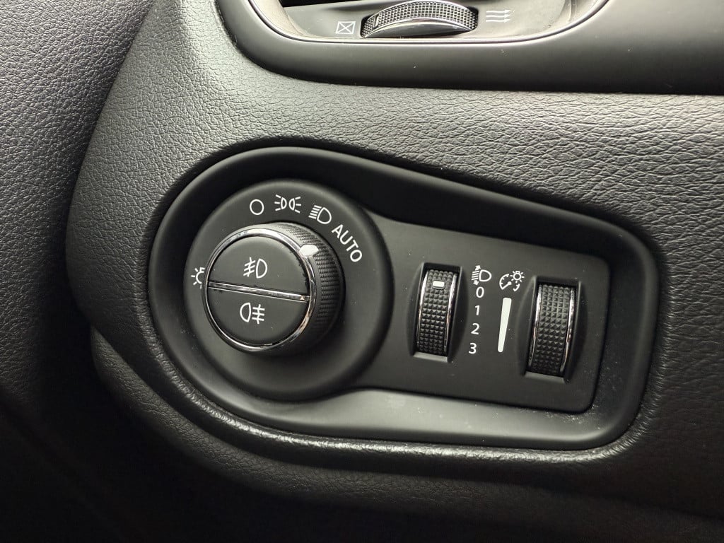 Jeep Renegade 1.0t limited // stoel en stuurverwarming // carplay //