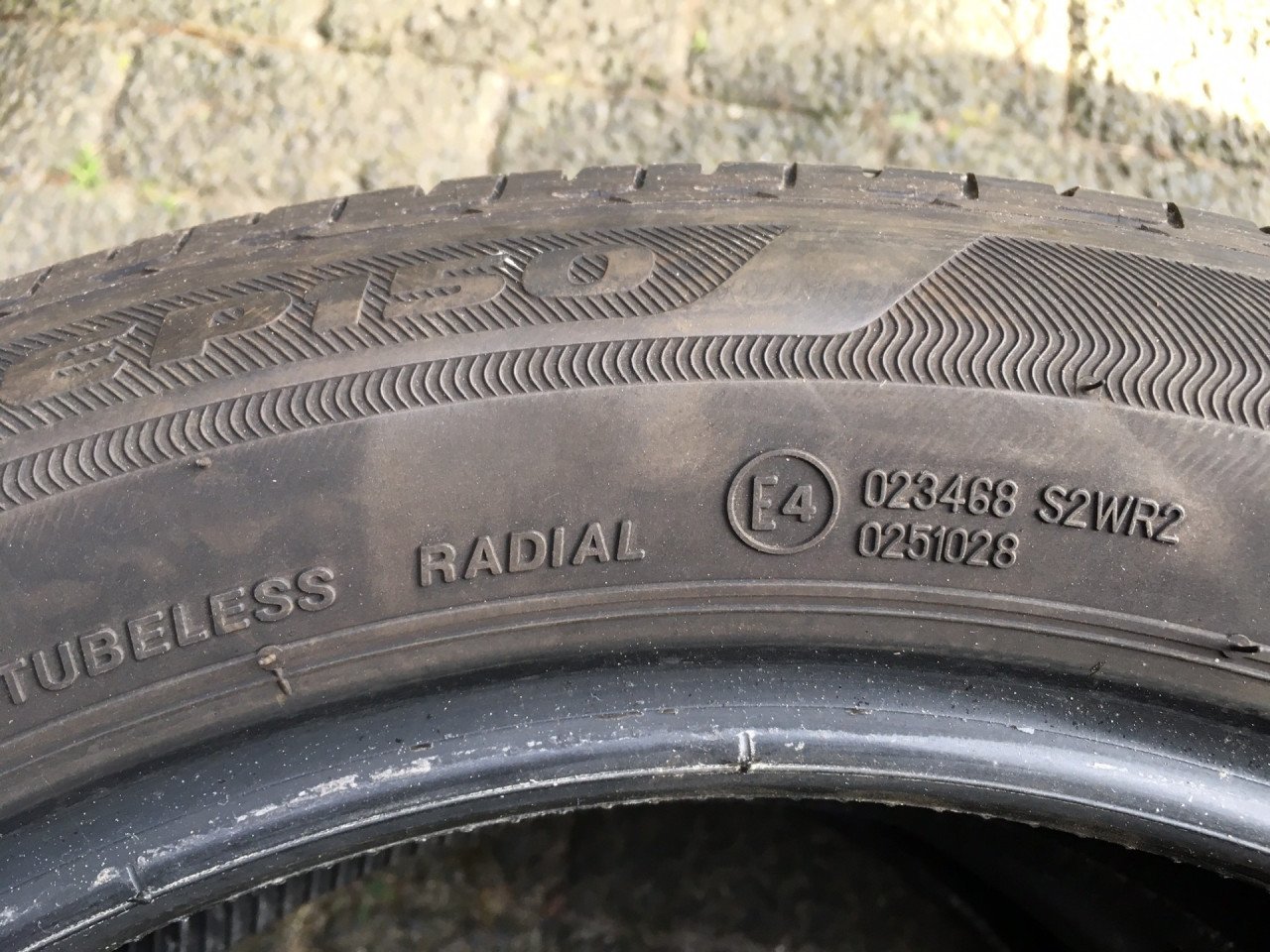 Bridgestone Ecopia EP150 185/55R16 83V