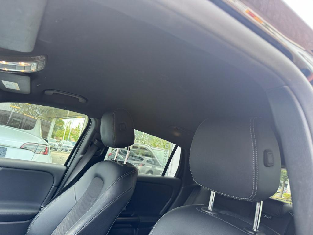 Mercedes-Benz Gla-klasse 180 business solution