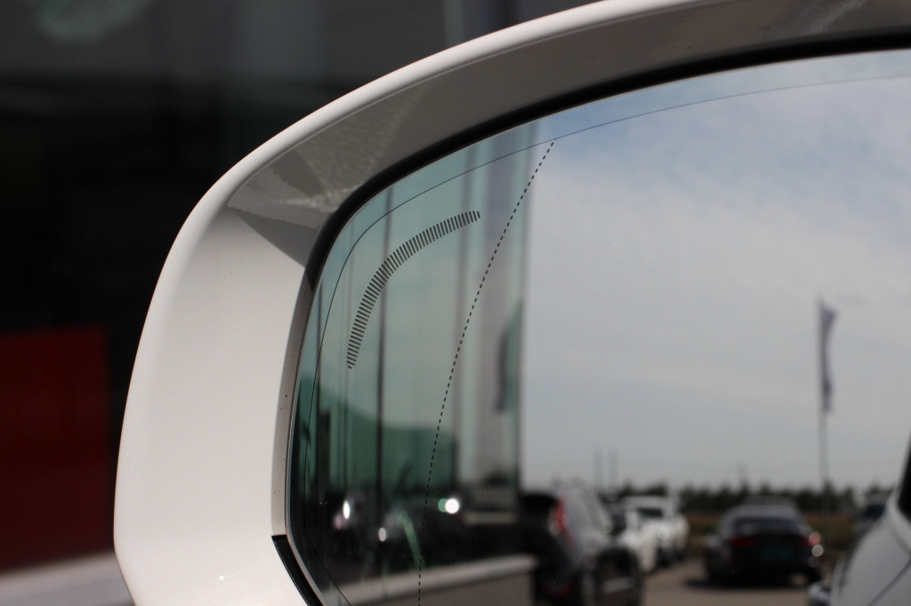 Volvo XC90 2.0 t8 twin engine awd inscription | 7prs | pano. dak | 360 cam 