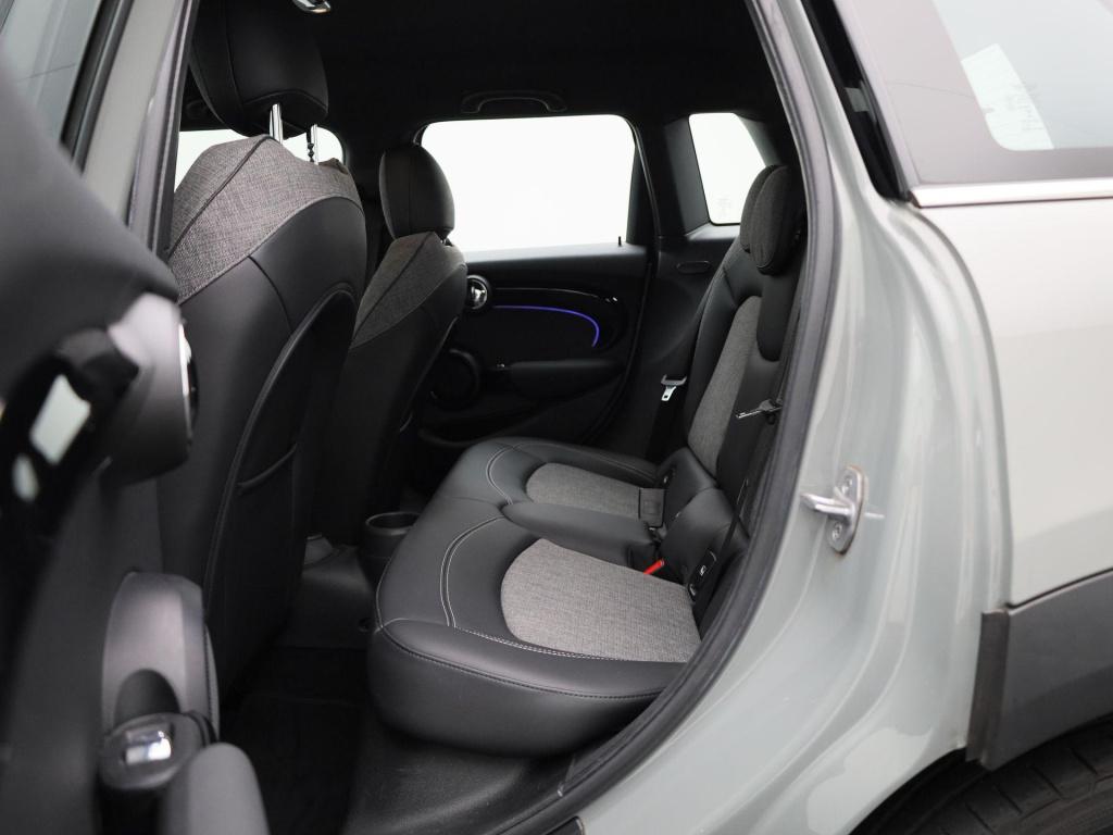 Mini 5-deurs 1.5 cooper business edition | automaat | navigatie | stoel ver