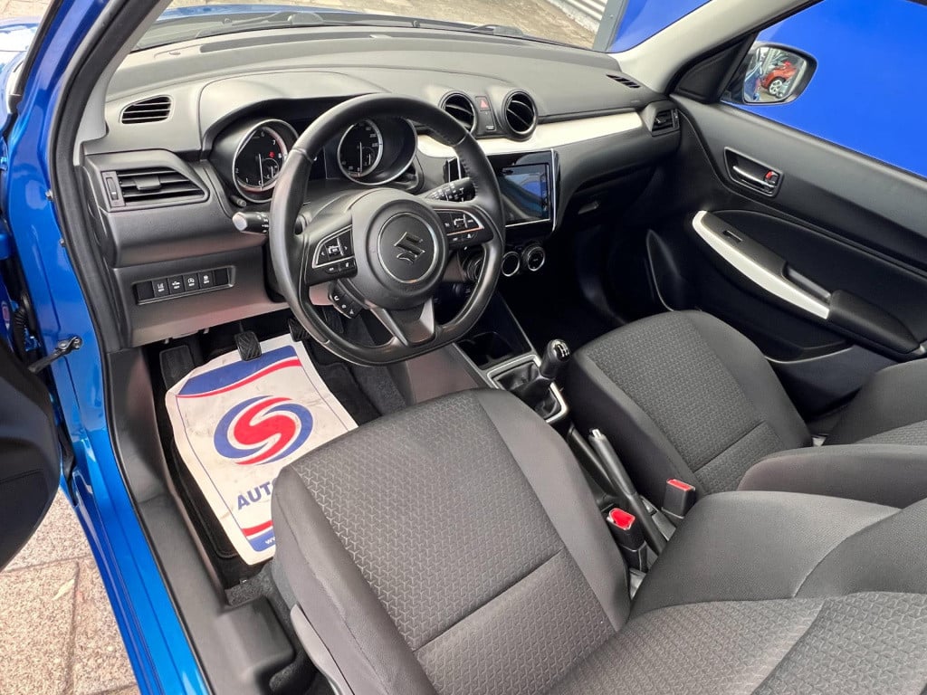Suzuki Swift 1.0 stijl smart hybrid, camera, carplay enz...