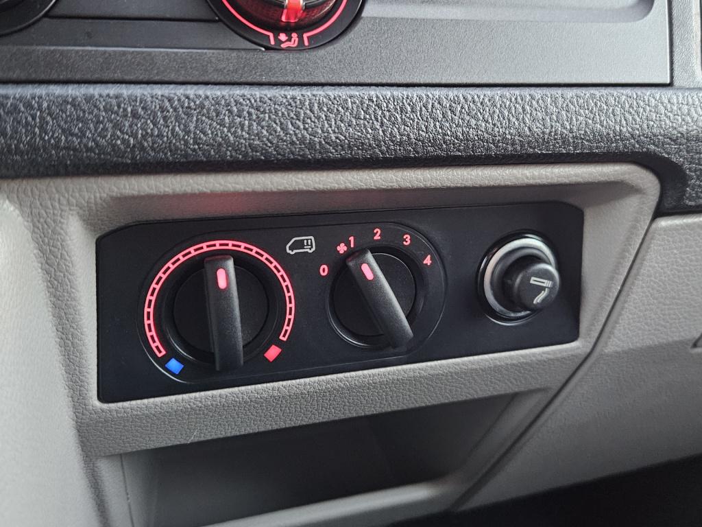 Volkswagen Transporter 2.0 tdi l1h1 4motion | acc | camera