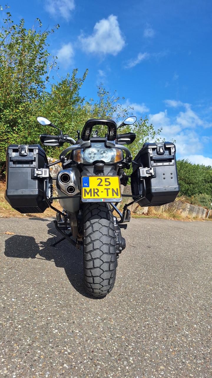 Moto Guzzi Stelvio 1200