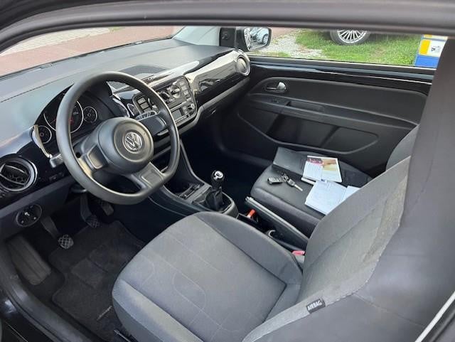 Volkswagen UP! 1.0 move up! bluemotion