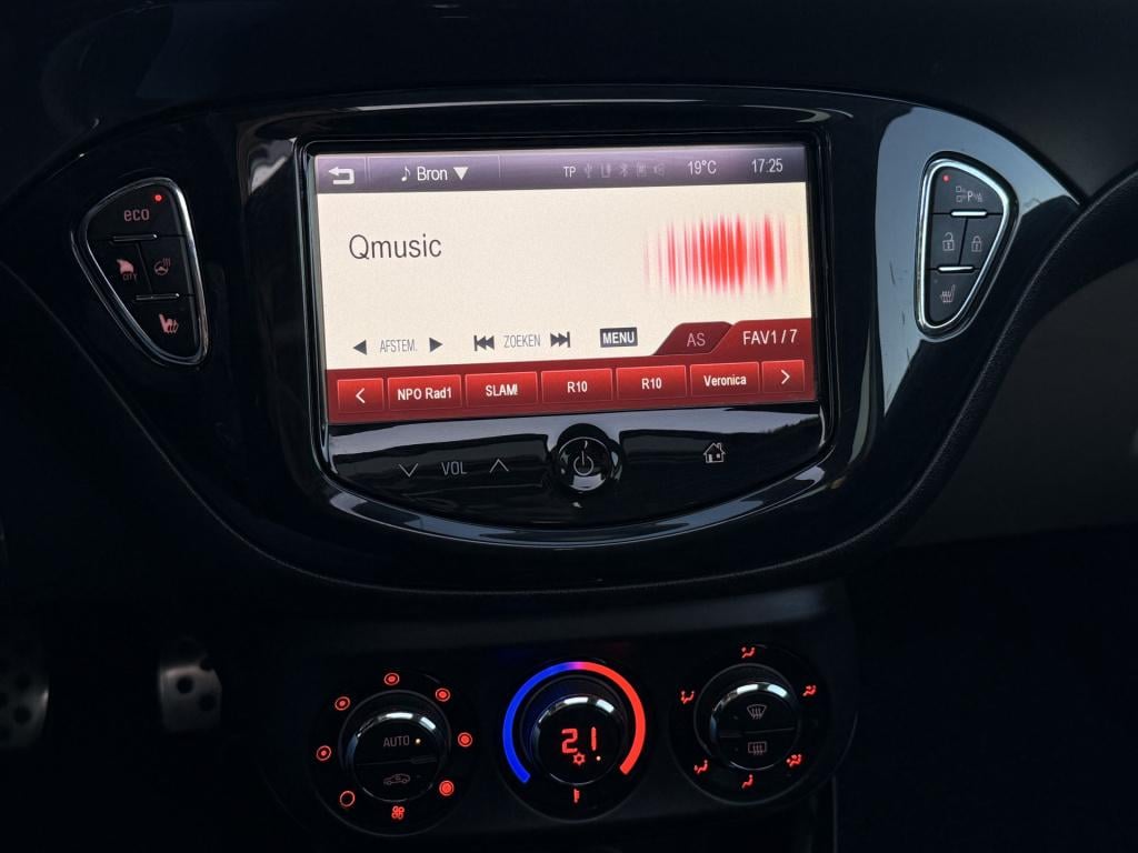 Opel Corsa 1.0 turbo opc-line | dab | stoel/stuurverwarming | pano | trekha