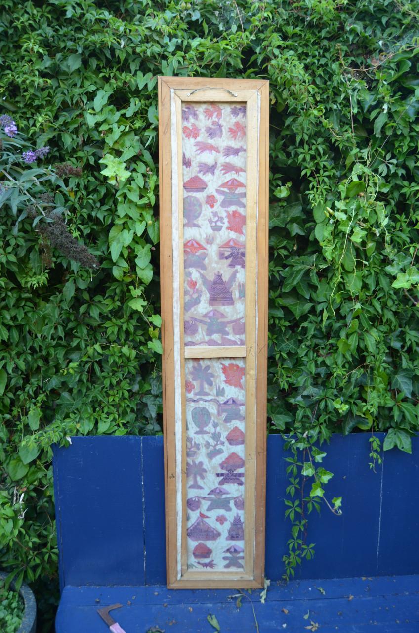 3 Leuke batiks in redelijke staat, op ééntje na dan.