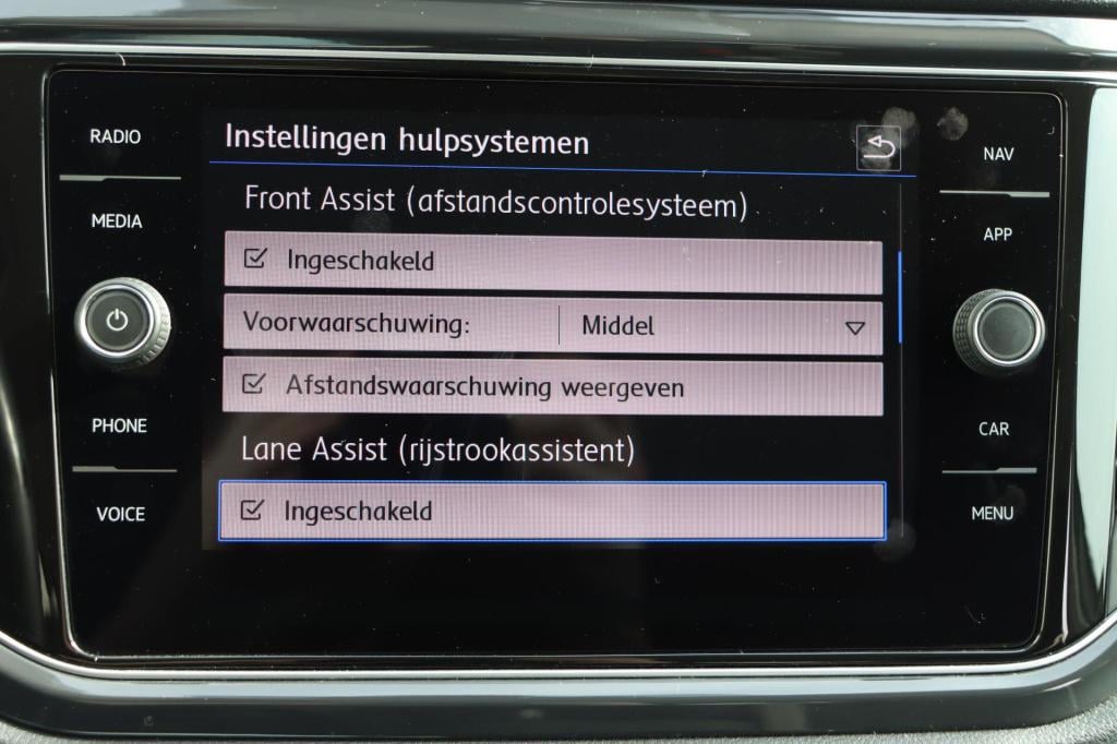 Volkswagen T-roc 1.5 tsi sport 150pk dsg7