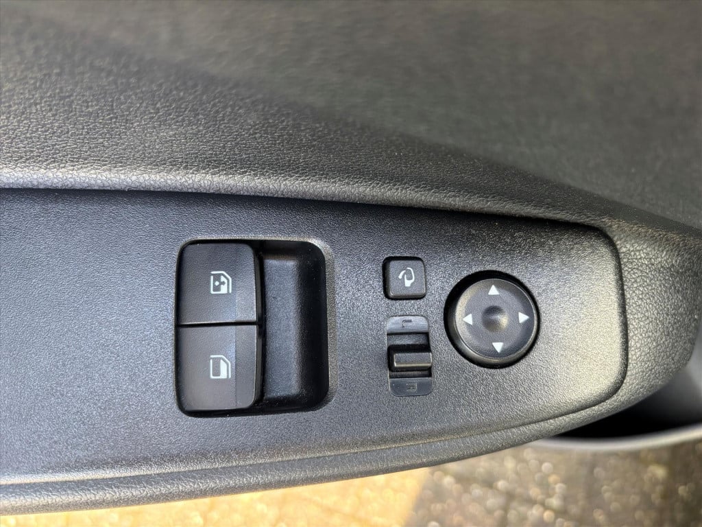 Hyundai I 10 1.0i comfort| apple carplay| dab| cruise control| rijklaar, in