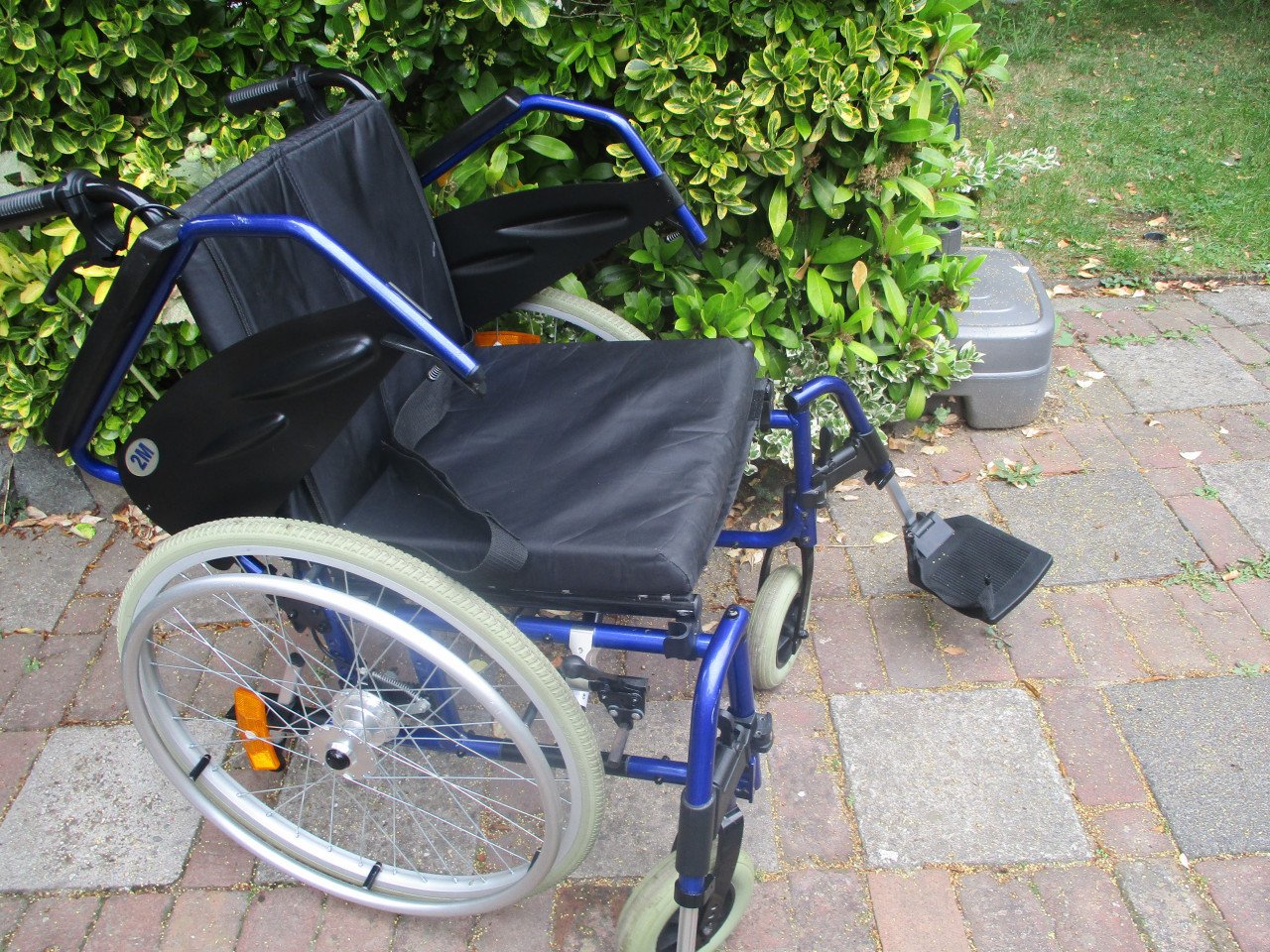 Rolstoel van hoge kwaliteit met trommel remmen te koop