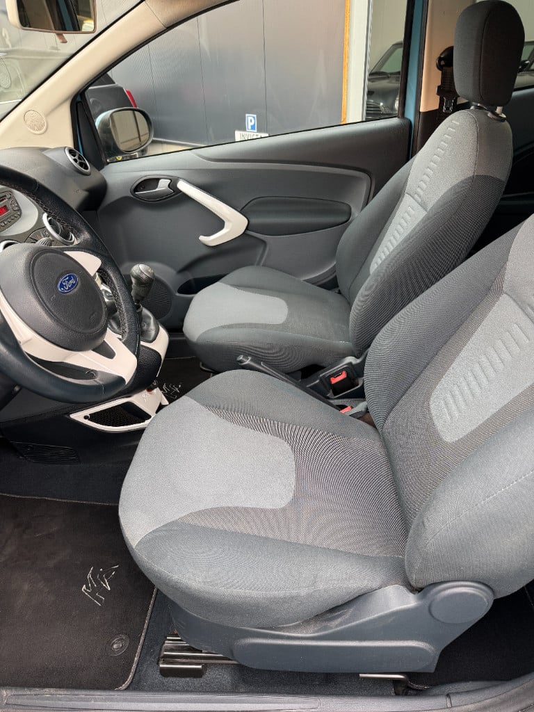 Ford KA 1.2 - titanium x - airco