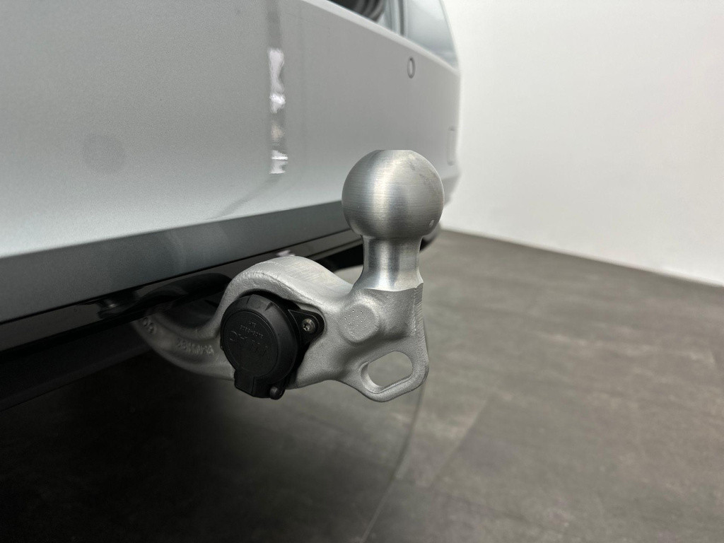 Skoda Superb sportline business 1.5 tsi phev 150 kw / 204 pk co