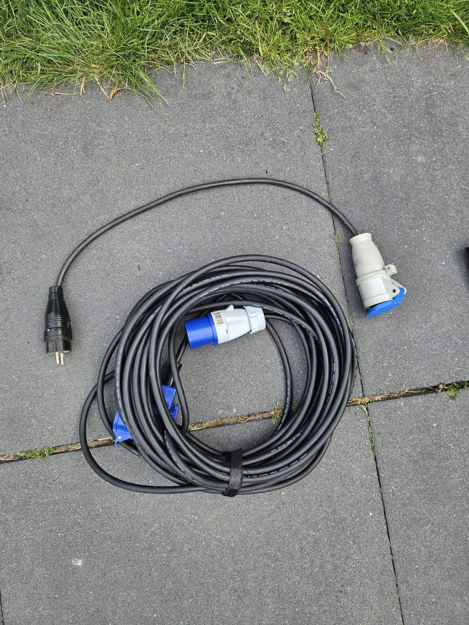 Camping verlengkabel 20m 1.5mm2