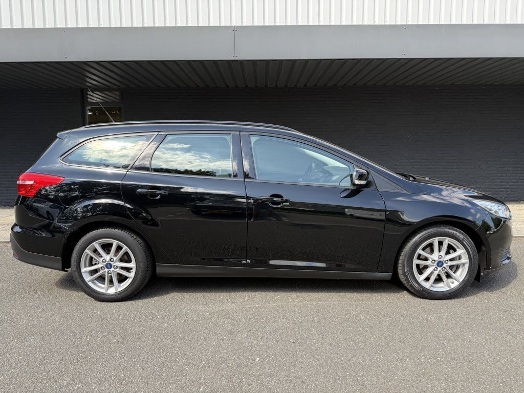 Ford Focus wagon 1.0 trend edition